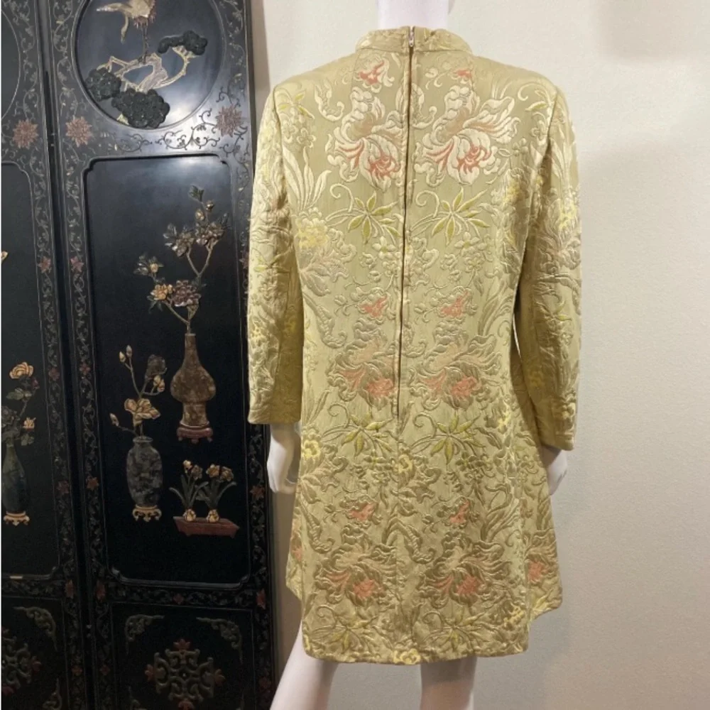 Vintage 1960’s Marie McCarthy for Larry Aldrich Brocade Mini Dress - Picture 4 of 11